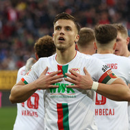 Dahmen hält Elfmeter: FCA trotzt Leipzig einen Punkt ab