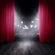 PREMIERE: „EVITA“ AUF DER FREILICHTBÜHNE 
