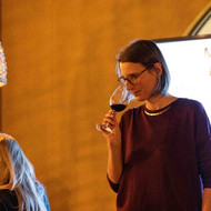 Wein-Event mit Lena Hackenberg: Wein neu erleben – mit allen Sinnen