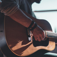Gitarre spielen für Anfänger