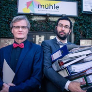 Schuld und Bühne