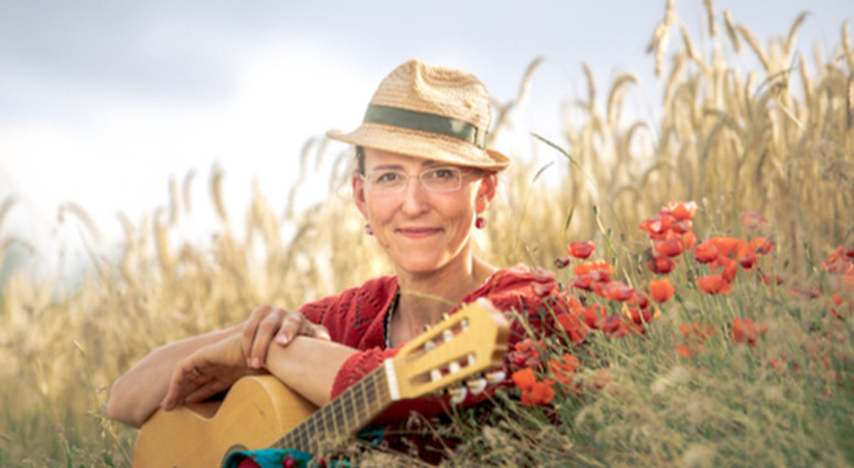 cropped-1729517114-martina-schwarzmann-2020-6110_c_gregor_wiebe