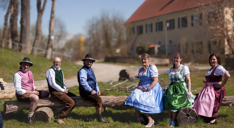 cropped-1751285171-secondhand-trachtenmarkt_neu_aktion-hoffnung