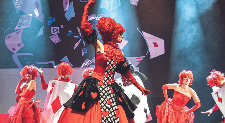 cropped-1758706586-alice-in-an-amazing-world_main_11606cdc-5d74-49ce-b308-dd0ffba10ffc