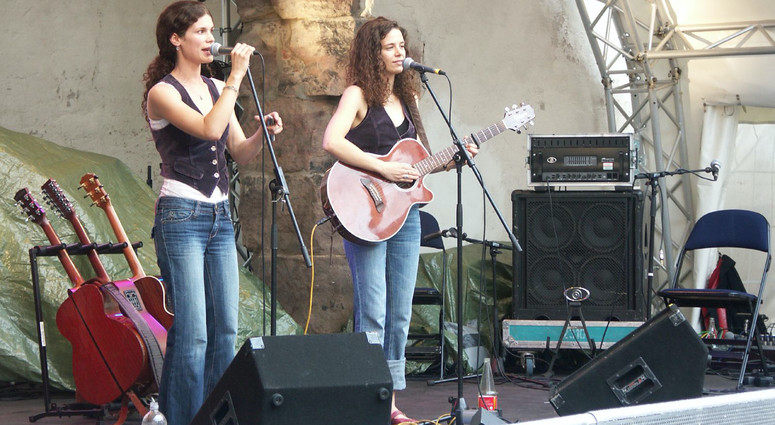 cropped-1758873259-vivid_curls_nurnberg_2007-2