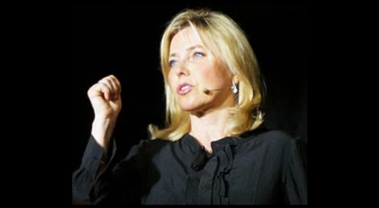 cropped-1760440822-simone_solga_2014-03-31