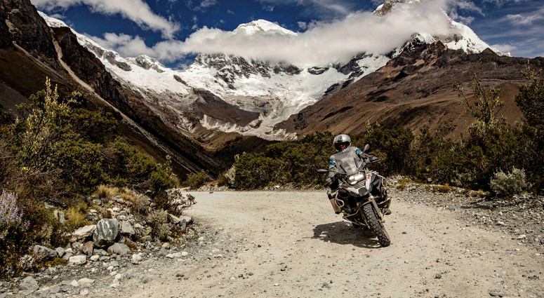 cropped-1762252821-coverbild-auf-zwei-radern.18mb