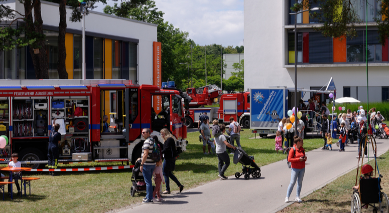 cropped-1782120755-sommerfest_mit_kinderklinik