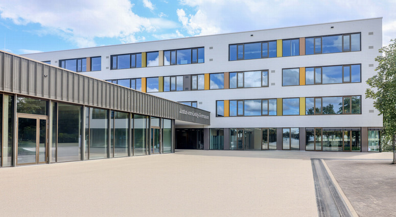 cropped-1783503881-justus-von-liebig-gymnasium_jp
