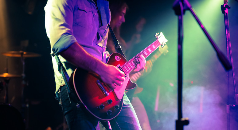 cropped-1786975257-adobestock_131821421