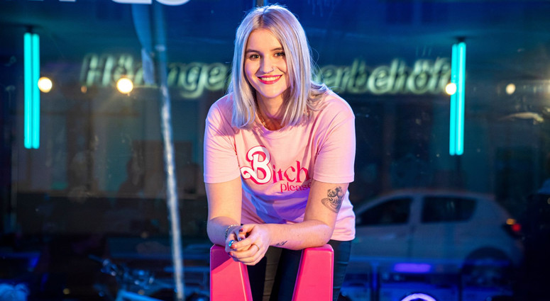 cropped-1787134252-juliabrandner_nwtv_hp