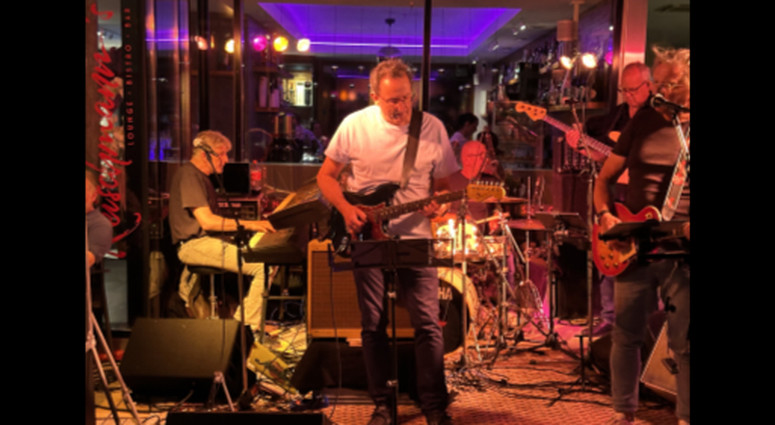 cropped-1788335378-3-36-bluesonicgroup_web