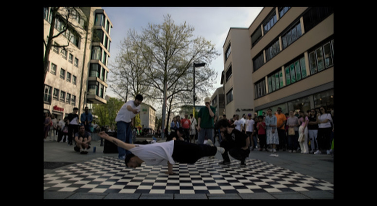 cropped-1788343370-32-38-breakthestreets_web
