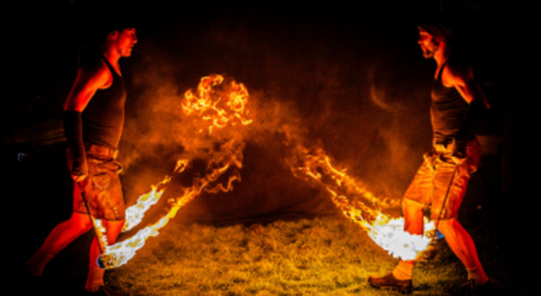 cropped-1788344242-32-4-feuershow_web