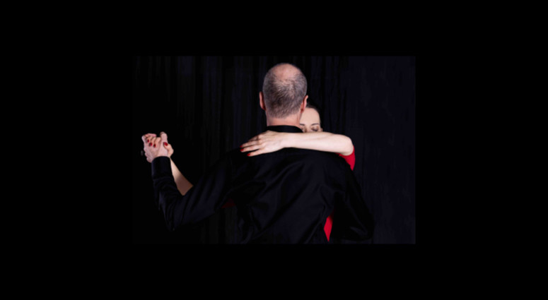 cropped-1788359234-67-10-tango-argentinoschnuppperkurs_web
