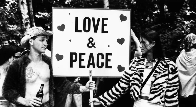 cropped-1790235603-06_loveparade_bildnachweis-daniel-biskup