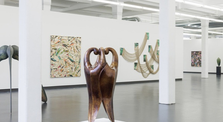 cropped-1791895154-ausstellungsansicht_symbiosis__mit_werken_von_paul_diestel_und_nathan_peter__c__vg_bild-kunst__bonn_2025__2_.597-597-0.c1321-1321-315-0