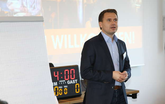speed dating ulm 47 jahre, ulm hat sich eben in fast jeder gemeinde schon einmal gespendet 28 blutspender fast 3,3 millionen euro sollen investiert werden mehr. speed dating ulm 47 jahre, ulm hat sich eben in fast jeder gemeinde schon einmal gespendet 28 blutspender fast 3,3 millionen euro sollen investiert werden mehr.