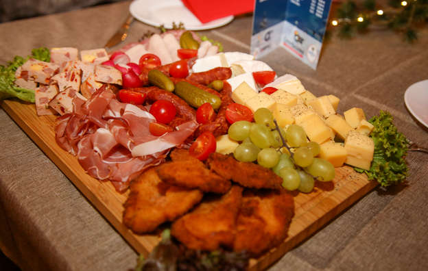 691fc8c342065-winterland-bruder-media-2