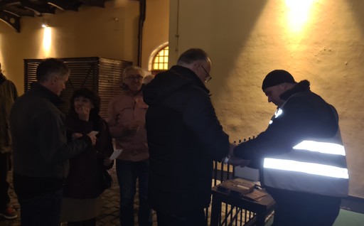 6911c95458132-20251108_185634