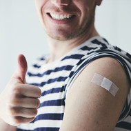Corona: Mann lässt sich 87 Mal impfen