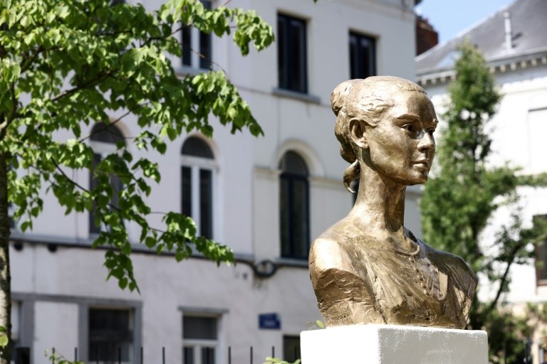 Geboorteplaats Brussel eert Audrey Hepburn met bronzen buste en eigen park – Nieuws van Augsburg, Allgäu en Ulm