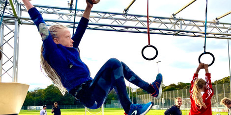 cropped-1663157866-ninja-warrior---kids-beim-freien-Uben