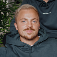 Startup des Monats: Durchstarten mit servier.bar!
