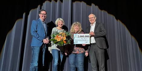 cropped-1682666602-stadthalle-gersthofen-2millionsterbesucher-2023-02-20-web