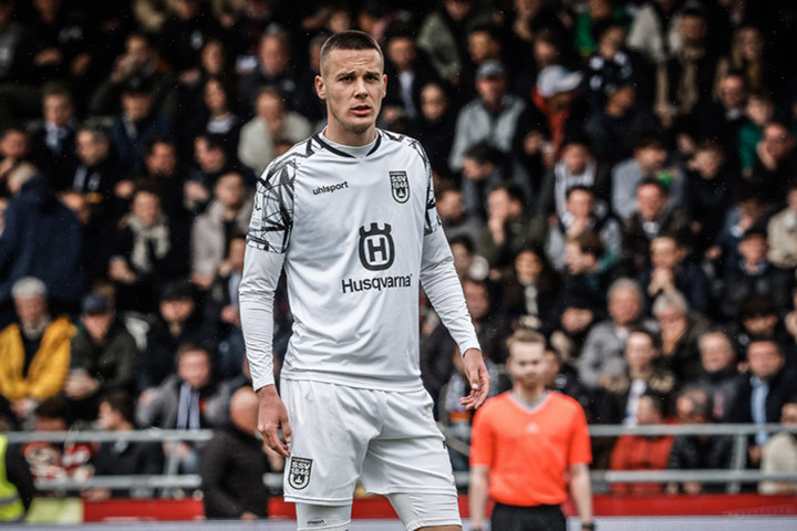 SSV Ulm 1846 Fußball Bastian Allgeier verlängert bis 2025 News