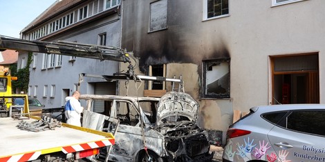 649c964b7be8d-1q5a1436