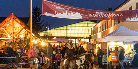 cropped-1707385119-pm_bunterkreis_wintermarkt_gasthof-settele02