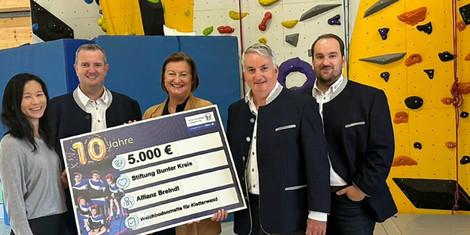 cropped-1727689661-pressefoto_bunter_kreis_allianz_breindl