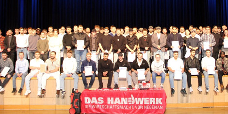 cropped-1744188612-img_0213-opt-gruppenfoto
