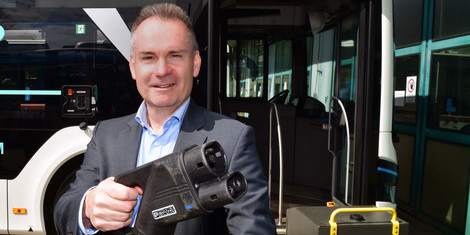 cropped-1744358491-2025_04_11_busstrategie_ebusse_test_2