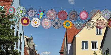 cropped-1746518384-2025_kreativprojekt-mandalas-hakeln