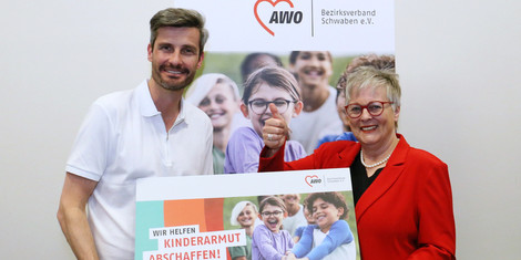 cropped-1746518804-spendenubergabe_awo-kreisverband-augsburg-stadt_dirk--wurm-brigitte-protschka