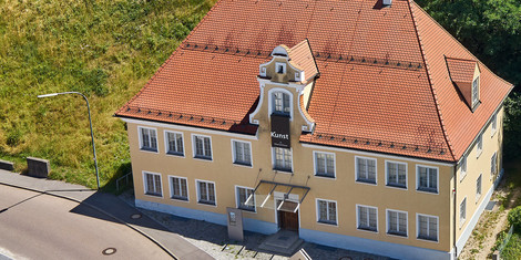 cropped-1746604704-museum-fur-bildende-kunst-oberfahlheim-001