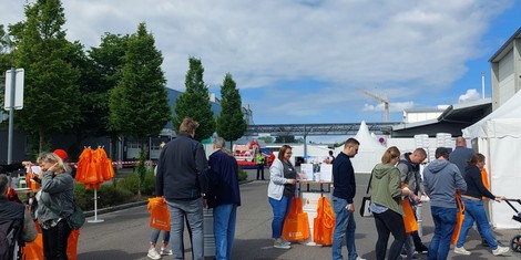683d966a145c7-besucher