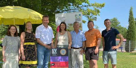cropped-1752157269-2025-0234bild---neue-uv-index-tafel-im-freibad-in-krumbachp014084349