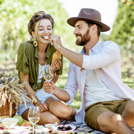 Gesunde Sommerkräuter: So bringen Basilikum & Co. Vielfalt, Geschmack und Freude auf den Teller