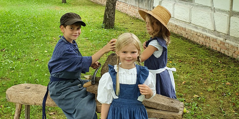 cropped-1757418915-2025-0295schon-wieder-dieser-michel--kinderkulturtage-in-der-kreisheimatstube-stoffenriedp014268987.jp-g