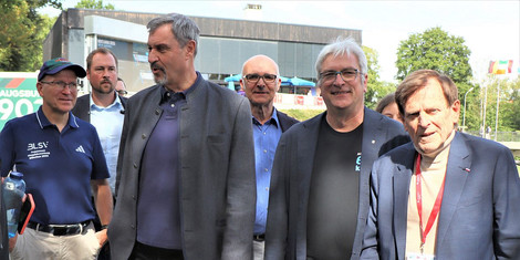 cropped-1757421307-auf-dem-weg-zum-olympiakanal