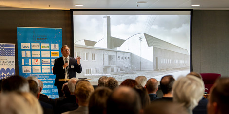 cropped-1761217141-2025-10-17_75-jahre-industriegebiet-donautal_stadtulm