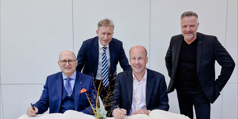 cropped-1762332171-2025-10-30-einweihung-justus-von-liebig-gymnasium_jp