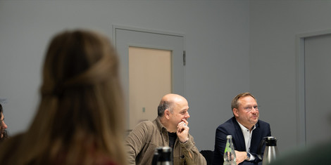 cropped-1762774852-ob_abteilungsbesuch_soziales_1