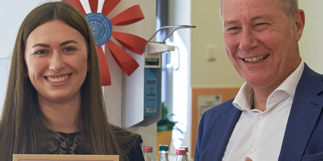 cropped-1762775542-auszeichnung_eine-welt-kita_kinderhaus-stadtentdecker-07572b