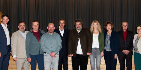 cropped-1763376724-ehrung-2025_mor0040