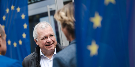 cropped-1763736235-bild-mf-weihnachtsanzeige