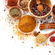 Aromatische Winterkraft: Wie Gewürze Körper, Geist und Küche in der kalten Jahreszeit bereichern 